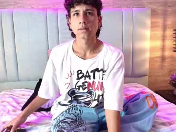 elliot_21_ - Live Male Cam – Free Gay Cam Show