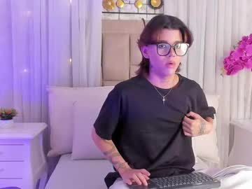 Profile photo of elliot_walker (currently offline)