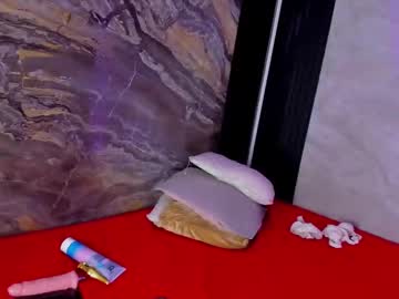 ellis_brown - Live Male Cam – Free Gay Cam Show