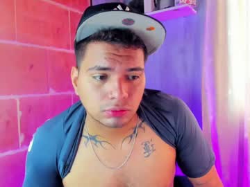 enrique_villa23 - Live Male Cam – Free Gay Cam Show