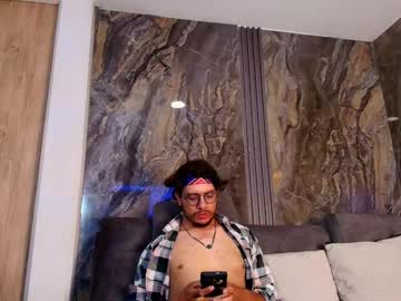 Enzodarkwood, Enzodarkwood's room #new #latino #cum #bigcock #hairy, webcam photo