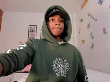 Erick_carmack, 20 years old, GOAL: TAKE OUT MY SHIRT [10 tokens remaining] Welcome to my room! #bigcock #bigcock #bbc #latino #cum #new #oilshow #precum, webcam photo