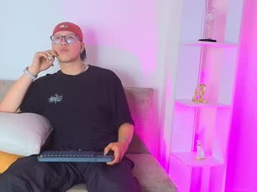 Eroslover7, am I new, what do you have to teach me? | #new #bigass #bigcock #gay #feet |, webcam photo