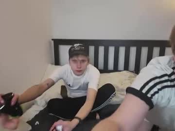 Ethanhugo, 21 years old, Tip Goal - Bareback Sex Show! #sexy #new #gaycouple #feet #love, webcam photo