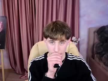 Evan__joy, 18 years old, CUM SHOW [1787 tokens left] #new #cum #feet #18 #bigcock, webcam photo