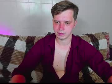 evan_boomer - Live Male Cam – Free Gay Cam Show
