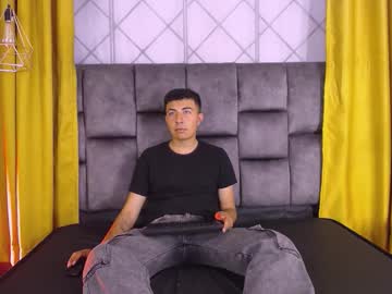 evans_doll - Live Male Cam – Free Gay Cam Show