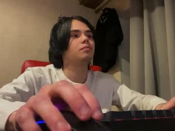 Fakfamer666, 18 years old, Goal: like me Today my first broadcast #shy #young #cute #18 #new #gay [10 tokens remaining], webcam photo