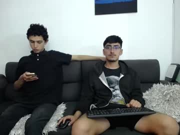 fallgays - Live Male Cam – Free Gay Cam Show