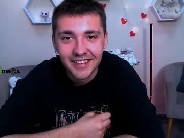 Fin_fire, GOAL: make me happy [123 tokens remaining] Welcome to my room! #boy #music #18 #teenager #new, webcam photo