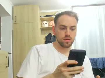 Floslayer, 26 years old, GOAL: CUM IN MOUTHH   [1000 tokens remaining] Welcome to my room! #CUMSHOW  #NEW #NEWBIE, webcam photo