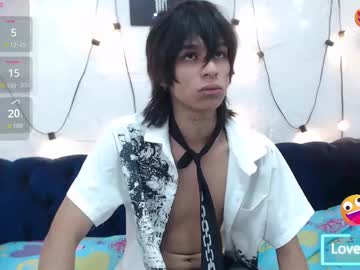 Freddiebravo, 18 years old, Welcome to our first day, did we have fun? #new #shy #latino #daddy #18 [47 tokens remaining], webcam photo