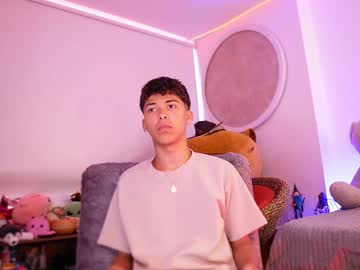 Freddy_lax_, 18 years old, Freddy_lax_'s room #new #bigcock #latino #twink #18, webcam photo