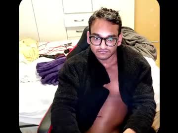 Fuckbudgy, Fuckbudgy's room #new #newmodel #athletic #athleticbody #chat #uncut #pump, webcam photo