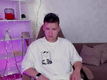 gilesjames - Live Male Cam – Free Gay Cam Show