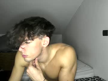 giovyyx - Live Male Cam – Free Gay Cam Show