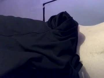 Glow28, Lets play! 🎯 ❤️ #dirtytalk #kinky #new #naughty #cum, webcam photo