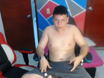 Golden_latin, 20 years old, HIII!! WELCOMEEE TO MY ROOMM LOVEE #anal #new #twink #femboy, webcam photo