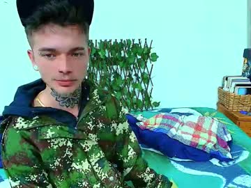 Goldy_loyal99, 26 years old, GOAL: Show cum [2000 tokens remaining] #cum #smoke  #newmodel  #boy #nice Welcome to my room!, webcam photo