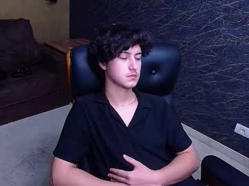 Griffindane, 18 years old, Welcome to my room! New and let s get to know each other! - Repeating Goal: Sexy strip show! cum!  - #bigcock #cum #feet #new #young, webcam photo