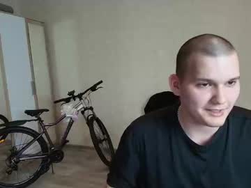 Gufi011, 19 years old, GOAL: undress me 10 min [1500 tokens remaining] Welcome to my room! #new #bigcock #muscle #young #cum, webcam photo