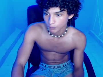 Hades_derox, 18 years old, MATURBATION AND GEMIDOS [200 tokens left] #new #twink #young #bigcock #cum, webcam photo
