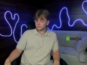 Harry_lay, 18 years old, GOAL: support the new guy's dream here [2206 tokens remaining] Welcome to my room! #new #man  #horny #young #sexy, webcam photo