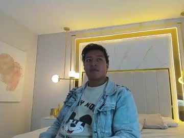 Heatmaster_vc, 27 years old, GOAL: stand up and jerk off close cam [70 tokens remaining] fitness beginner eager to play with you #bigcock #young #latino #uncut #new, webcam photo