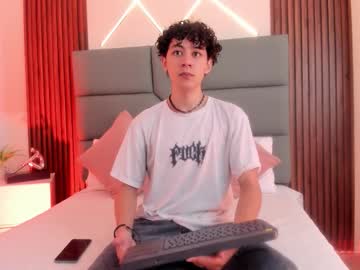Helios_obscuro, 23 years old, New here 😈🔥 come be my first today…” - Multi Goal: Be my Slave [200tk each Goal] #bdsm #latino #young #feet #new, webcam photo