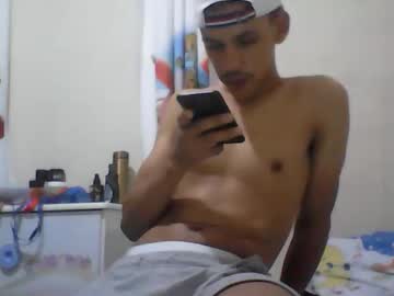 henry565076 - Live Male Cam – Free Gay Cam Show