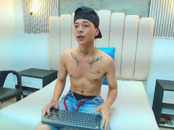 henry_green2 - Live Male Cam – Free Gay Cam Show