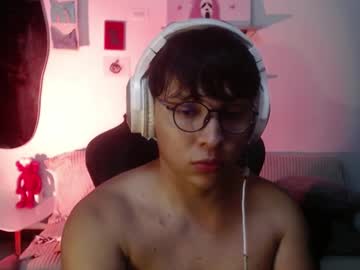 hiidan_ – Live Performer
