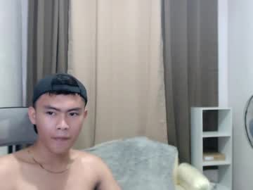 Holy_fucker21, 20 years old, CUM at GOAL #new #solo #pvt [463 tokens remaining], webcam photo