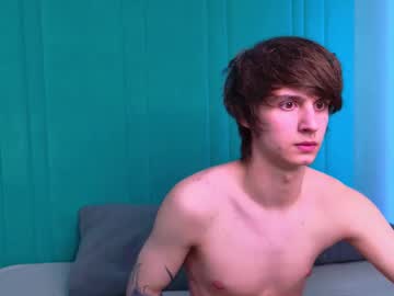 Hoogwilder, 18 years old, GOAL: Naked [277 tokens remaining] Nice to meet you here <3 #new #twink #bigcock #muscle #cum, webcam photo