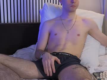 hothunterr - Live Male Cam – Free Gay Cam Show
