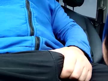 houskji8 - Live Male Cam – Free Gay Cam Show