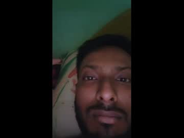 hunkyariyaan - Live Male Cam – Free Gay Cam Show
