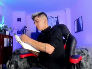 ianwayne_ – Live Performer