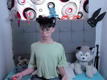 Ibiza_cami, 19 years old, #cum #femboy #18 #bigcock #sexy, webcam photo