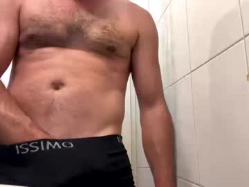 Ilcaponero, GOAL: shirt off [25 tokens remaining] Welcome to my room! #Man #italian #cum #fun #new, webcam photo