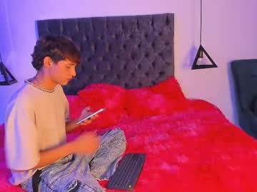 Im_ralff, 22 years old, GOAL: full naked [55 tokens remaining] HI HONEY, WELCOME¡ #young #bigcock #cum #18 #happynewyear, webcam photo