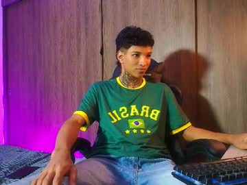 im_usuga - Live Male Cam – Free Gay Cam Show