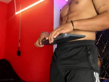 Iron_king7, 22 years old, GOAL: SEXY DANCE [25 tokens remaining] Welcome to my room! #latino  #findom #bbc #bigcock  #new, webcam photo