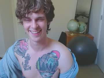 ivan00ze – Watch Him Jerk, Strip, & Show It All
