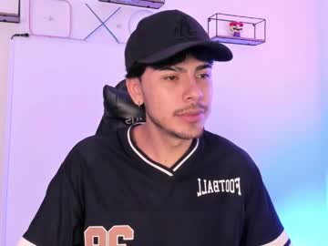 Izack_01, Izack_01's room #young #new #uncut #cum #bigcock, webcam photo