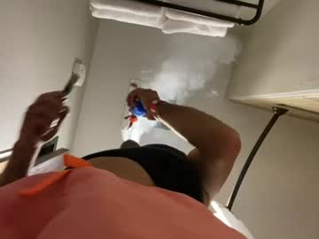 J_sqared4828, Watch me shower and stroke my #bigcock #new #c2c #blacklight, webcam photo