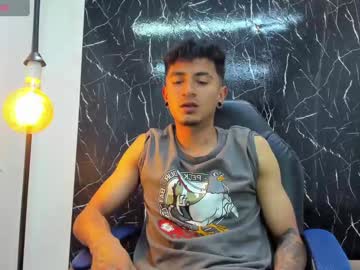 Jackchelton, 23 years old, show muscle .. Get me to get to me and earn a special show  #muscle #new #showcum #young #bigcock [199 tokens remaining], webcam photo