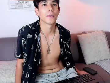 Jacob_colliins, 18 years old, GOAL: Take clothes off cute boy Hey dear, feeling naughty. Would you like to play? #18 #new #teen #german #bigcock, webcam photo