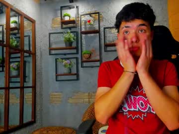 Jacobrick, 18 years old, GOAL: Suck finger [40 tokens remaining] Welcome to my room! #new #18 #ass #bigdick #gay, webcam photo