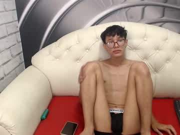 Jake_thomass, Jake_thomass's room💦 "Can you help me get down there?" #cum #new #18 #gay #femboy, webcam photo